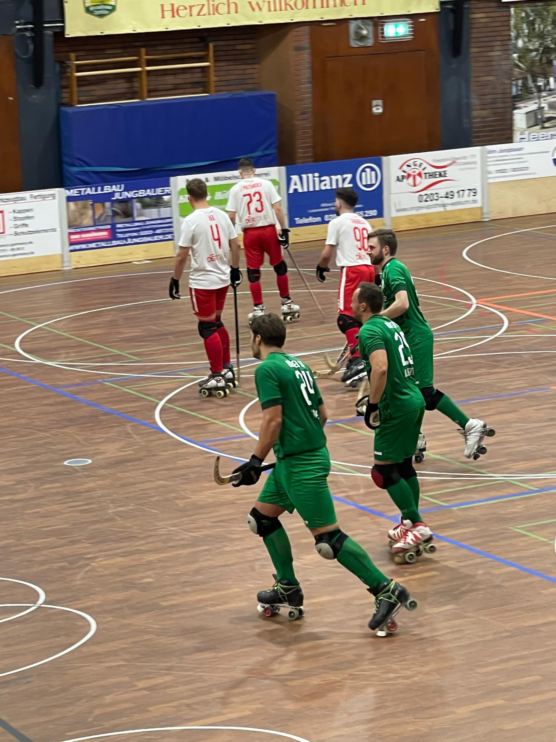 Resg RESG Walsum triumphiert im Lokalderby gegen HSV Krefeld – ROLLHOCKEY.DE